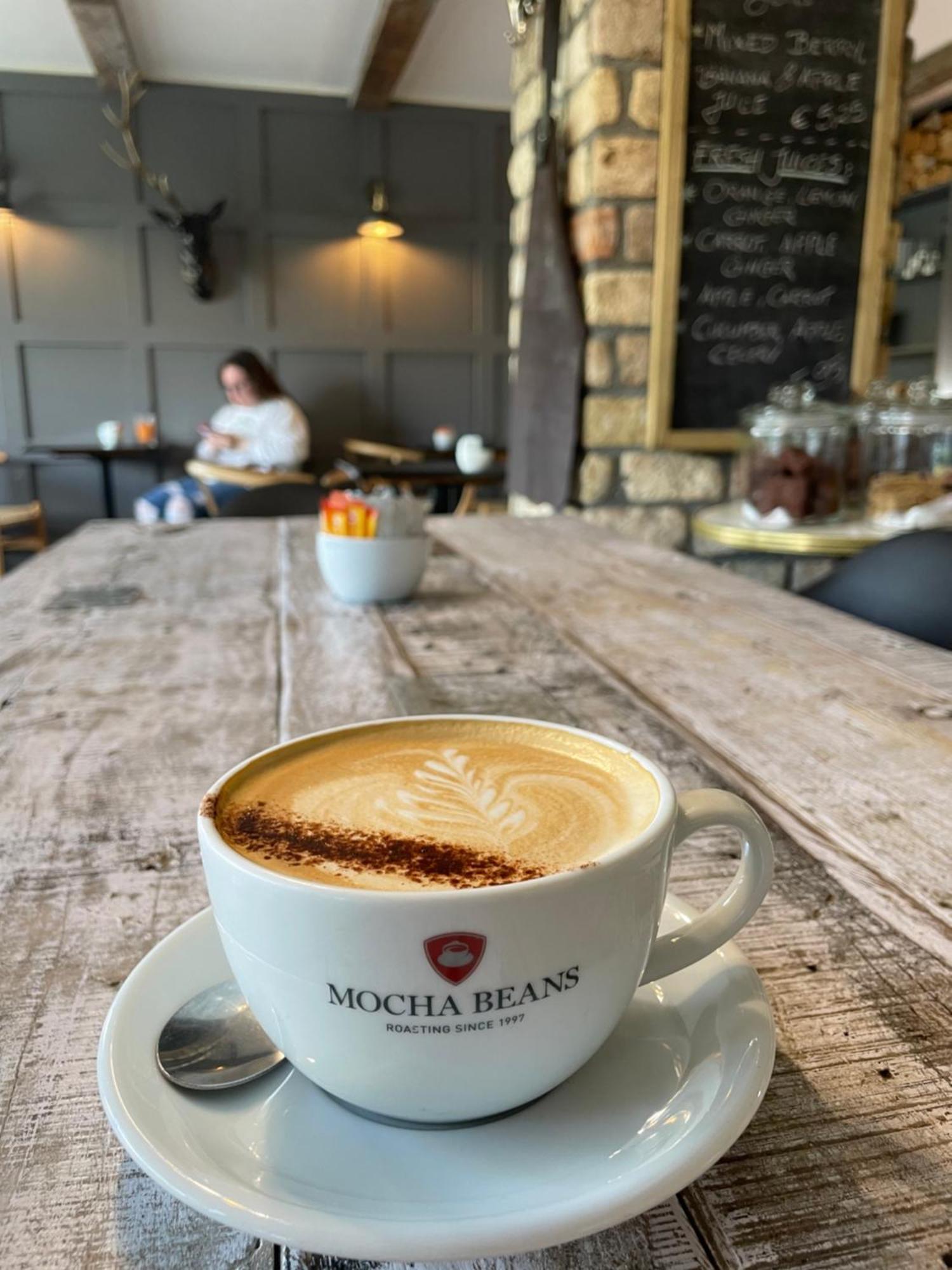 Mocha Newcastle Acomodação com café da manhã Galway Exterior foto